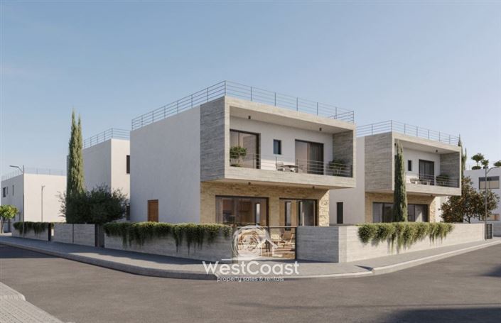 Image No.1-4 Bed Villa for sale