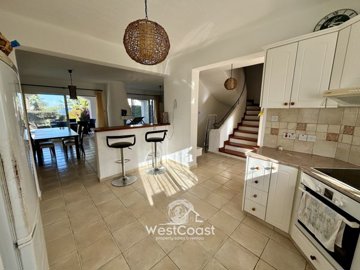 175116-detached-villa-for-sale-in-chlorakaful