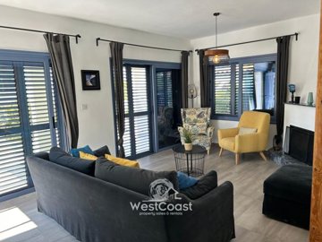 176157-detached-villa-for-sale-in-coral-bayfu