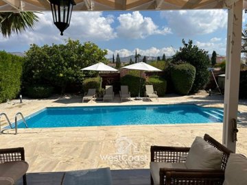 176144-detached-villa-for-sale-in-coral-bayfu