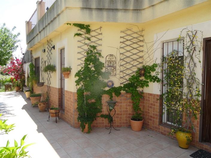 Image No.1-4 Bed Villa for sale