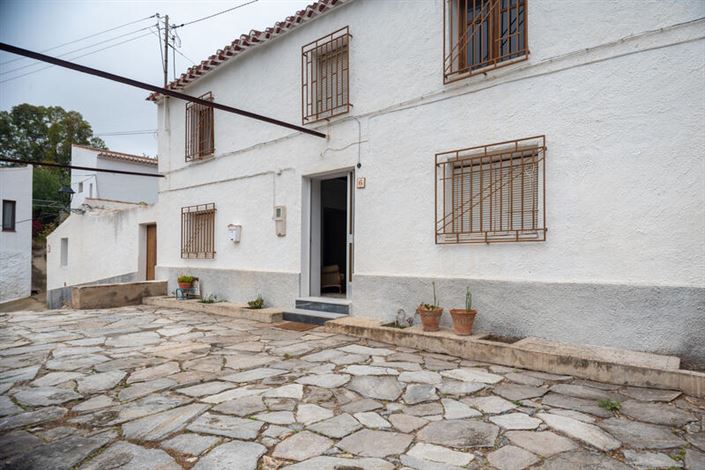 Image No.1-6 Bed Cortijo for sale