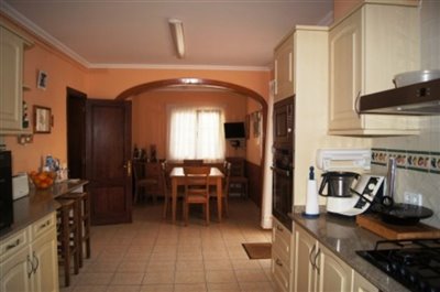 207-villa-for-sale-in-es-castell-5-large