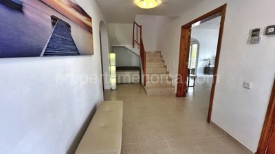 681-villa-for-sale-in-coves-noves-mercadal-17