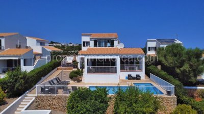 681-villa-for-sale-in-coves-noves-mercadal-17