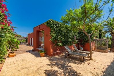 693-villa-for-sale-in-punta-prima-18277-large