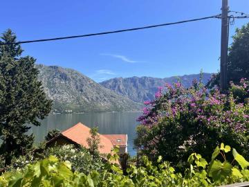 Cosy-house-with-excellent-sea-views-in-Stoliv--Kotor-Bay--13721--1-