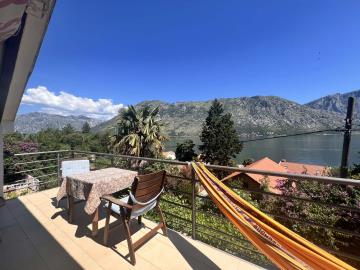 Cosy-house-with-excellent-sea-views-in-Stoliv--Kotor-Bay--13721--14-