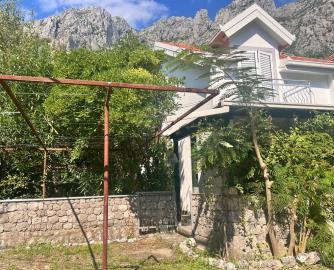 House-for-sale-in-Orahovac--1-of-1--32_989x800