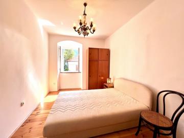 Three-bedroom-apartment-on-the-first-line-to-the-sea--Kotor---13708--7-