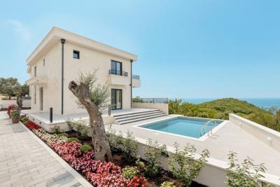 Budva--Rezevici---Two-new-villas-with-sea-views-and-pools-12575--6-_1199x800