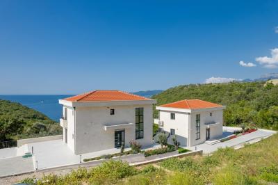 Budva--Rezevici---Two-new-villas-with-sea-views-and-pools-12575--7-_1201x800