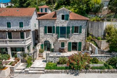 1 - Herceg Novi, Villa