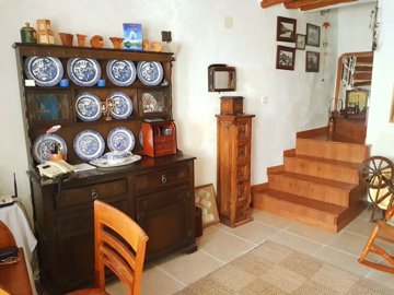 13262-village-house-for-sale-in-sierro-702302