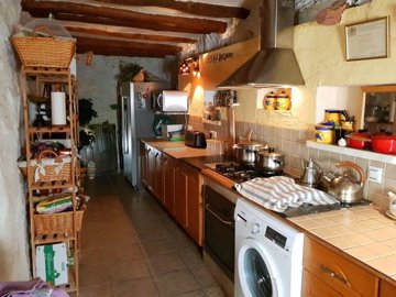 13262-village-house-for-sale-in-sierro-702306