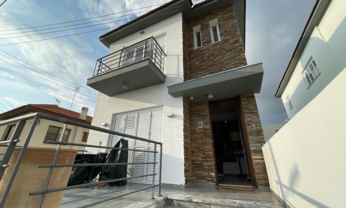 Image No.1-3 Bed House/Villa for sale