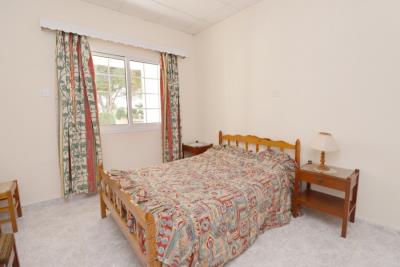 48033-bungalow-for-sale-in-coral-bay_full