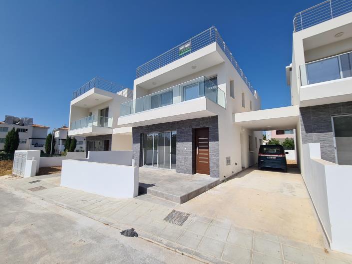 Image No.1-4 Bed House/Villa for sale