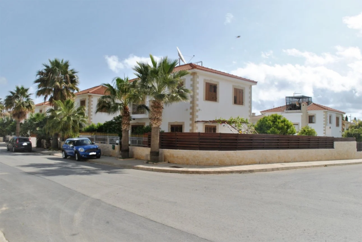 Image No.1-3 Bed House/Villa for sale