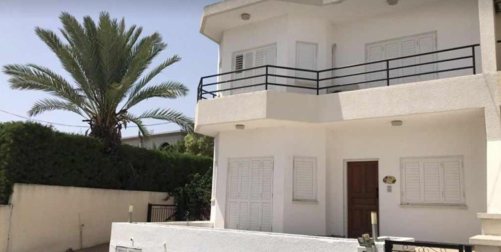 Image No.1-4 Bed House/Villa for sale