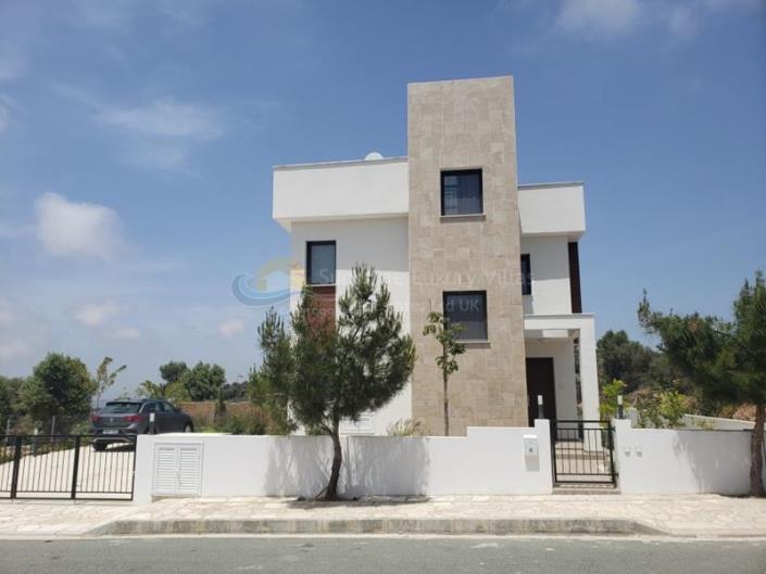 Image No.1-3 Bed Villa for sale