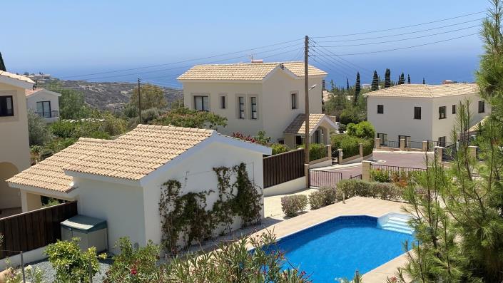 Image No.1-3 Bed Villa for sale