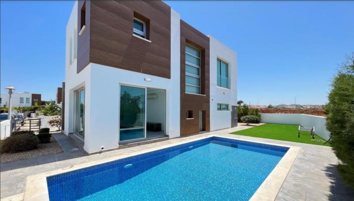 Image No.1-3 Bed Villa for sale