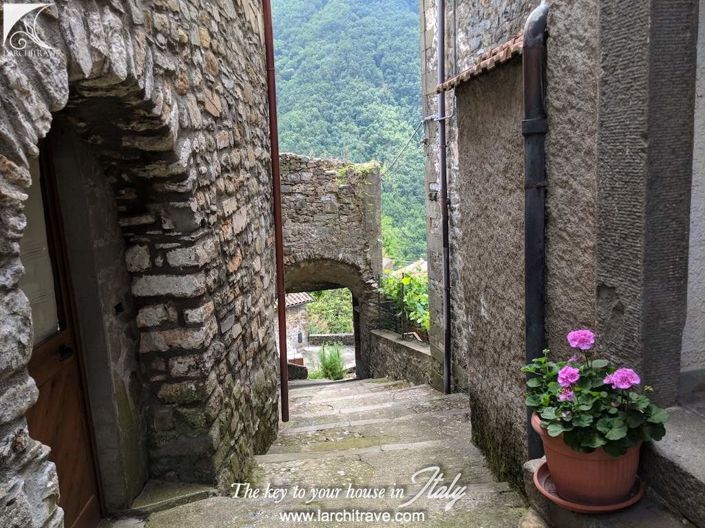 Image No.1-Maison de 3 chambres à vendre à Licciana Nardi