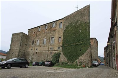 1 - Licciana Nardi, House