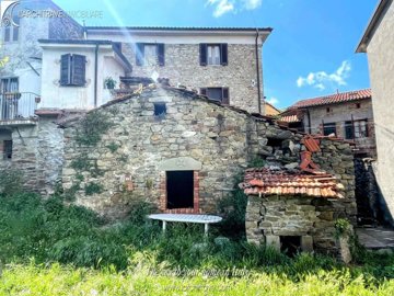 1 - Casola in Lunigiana, House