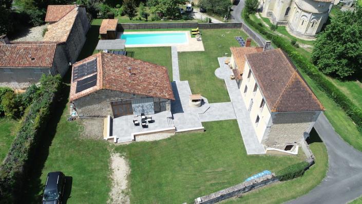 Chalais, Villa / Detached>