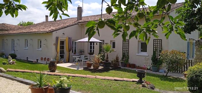 Image No.1-Maison de campagne de 5 chambres à vendre à Saint-Romain