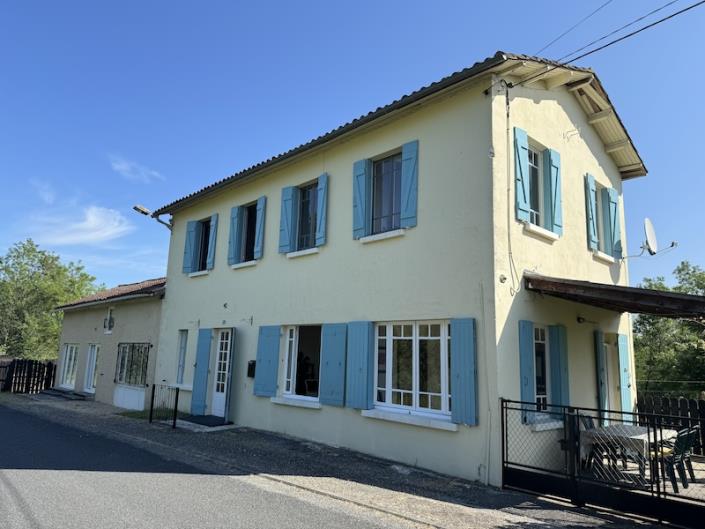 Image No.1-Maison de 6 chambres à vendre à Montguyon