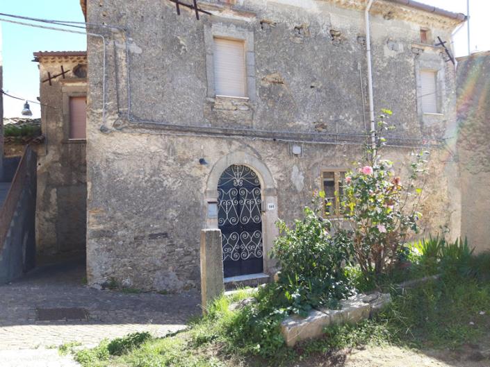 Image No.1-Maison de 2 chambres à vendre à Serra d'Aiello