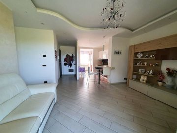 1 - Longobardi, Appartement