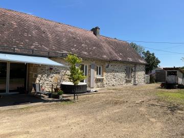 6098_immo_berthou_lanouaille_fermette_maison_grange_porcherie_puits_terrain_vues--11-