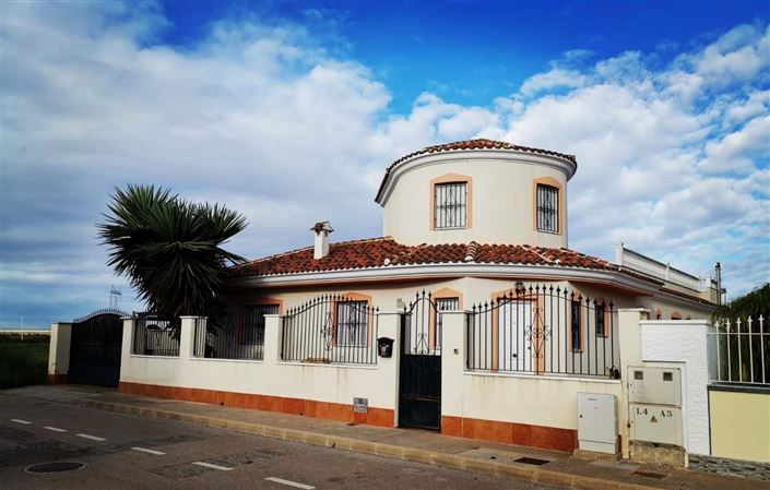 Image No.1-Villa de 6 chambres à vendre à Los Alcázares