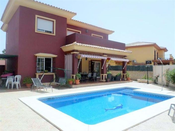 Image No.1-4 Bed Villa for sale