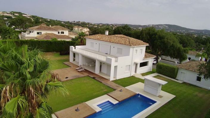 Image No.1-3 Bed Villa for sale