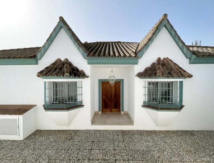 Image No.1-5 Bed Villa for sale