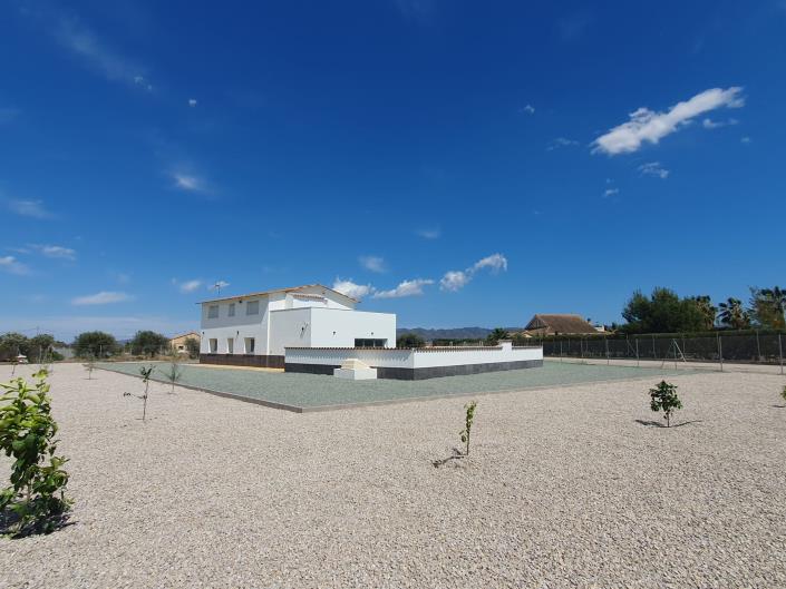 Image No.1-5 Bed Villa / Detached for sale