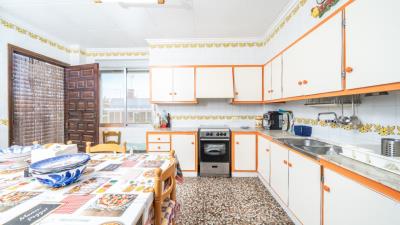 Detached-Villa-for-sale-in-La-Marina--10---Portals-