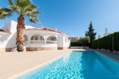 Villa-for-sale-in-Monte-Azul--2---Portals-