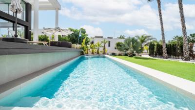 Modern-Villa-for-Sale-in-La-Marina--3---Canva-