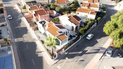 Detached-Villa-for-sale-in-Costa-Blanca--2---Kyero-