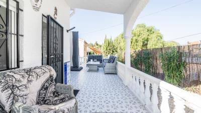 Detached-Villa-for-sale-in-Costa-Blanca--4---Kyero-