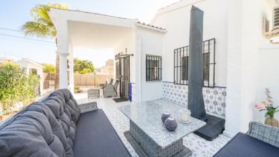 Detached-Villa-for-sale-in-Costa-Blanca--7---Kyero-