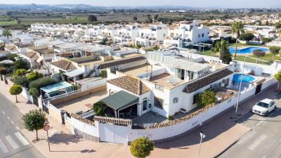 Quad-Villa-for-sale-in-La-Marina--1---Portals-