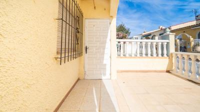 Terraced-Property-For-Sale-In-Costa-Blanca--4---Portals-