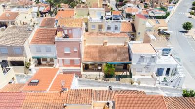 Terraced-Property-For-Sale-In-Costa-Blanca--14---Canva-